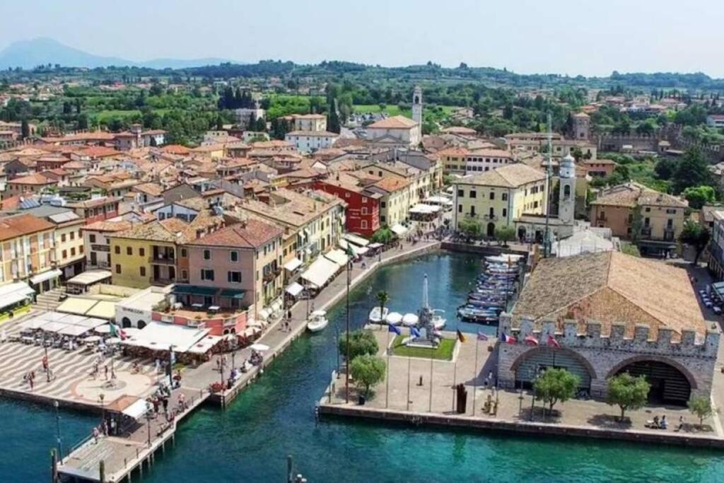 Il Quadrifoglio - Appartamento Nel Cuore Di Лацизе Экстерьер фото